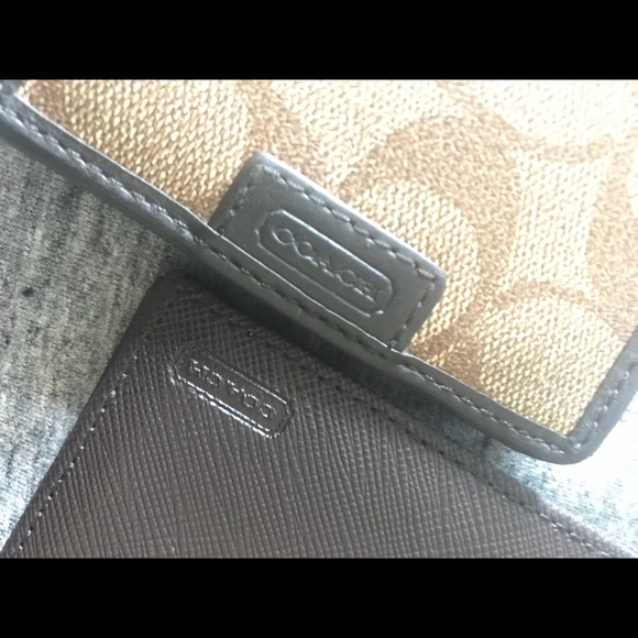 Coach men’s wallets - Picture 4 of 8